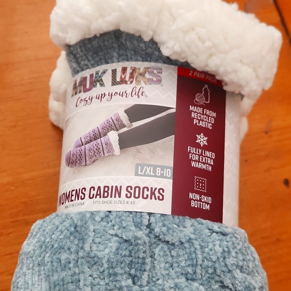Muk Luks  2 pair. L/XL Cabin Socks